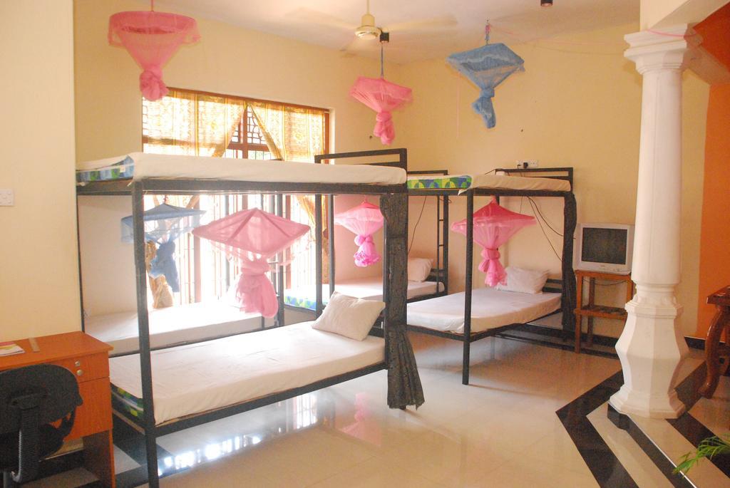 Seetha'S Hostel Negombo Eksteriør bilde